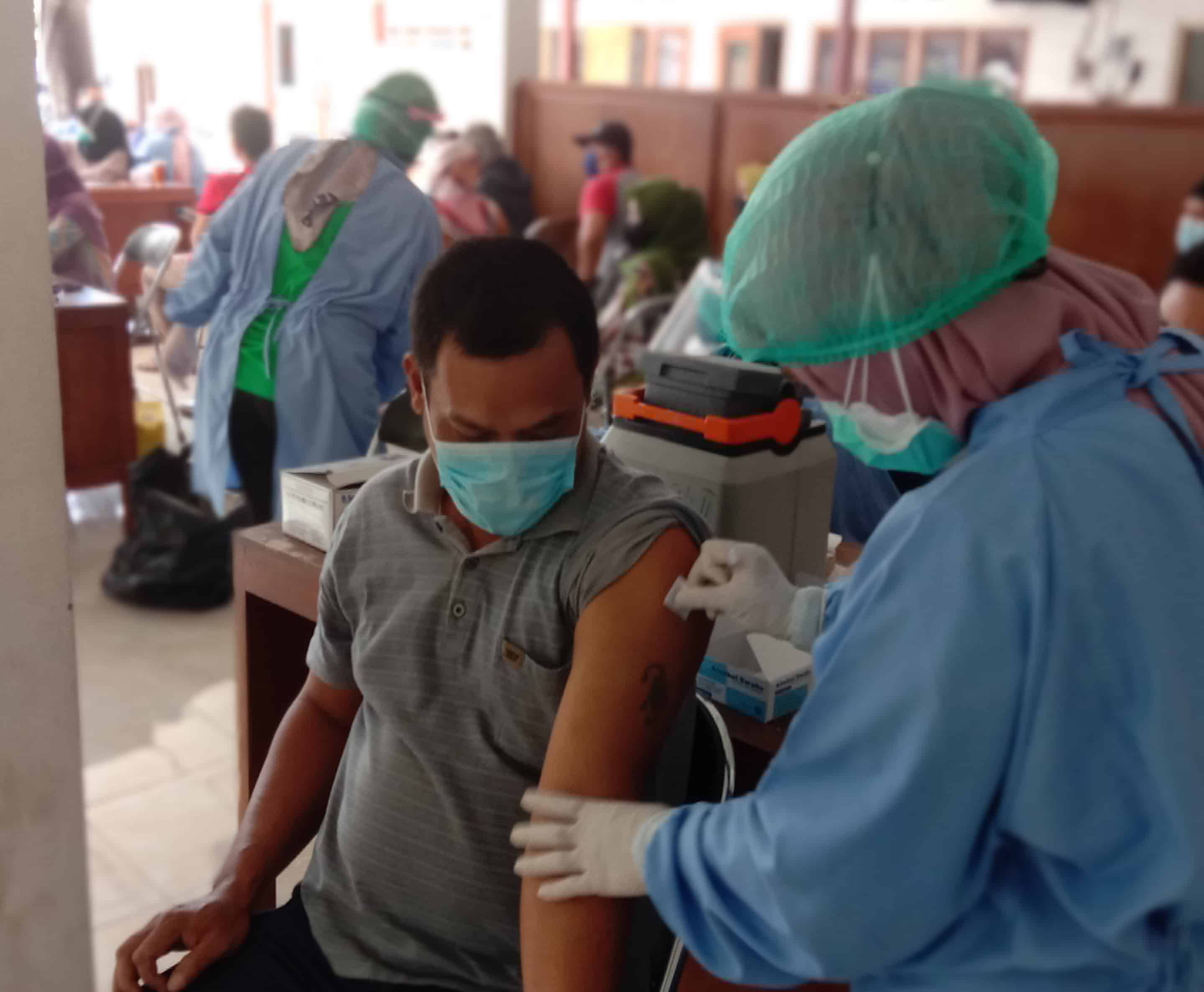 Vaksinasi Masal Karangsari Optimalkan Sumber Daya di Desa