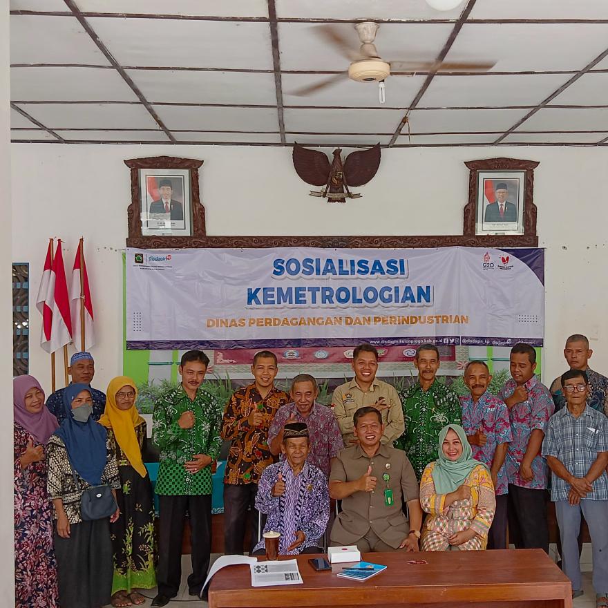 Disdagin  Kulon Progo melaksanakan Sosialisasi kemetrologian di Karangsari